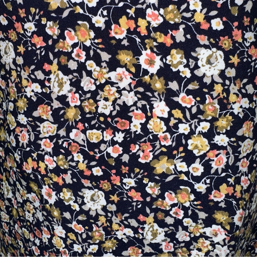 Navy Floral Print Women's Skirt Margaret M Size Small - Picture 3 of 7
